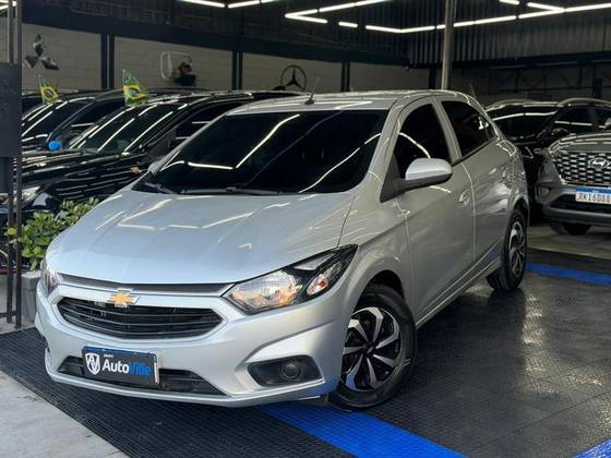 CHEVROLET ONIX 1.0 MPFI LT 8V FLEX 4P MANUAL CHEVROLET ONIX 1.0 MPFI LT 8V FLEX 4P MANUAL